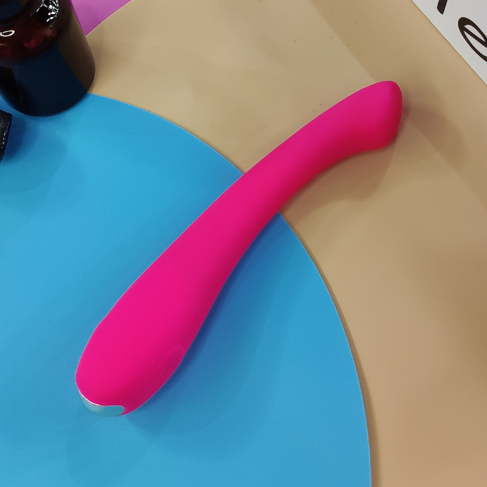 S-HANDE Small Purple Female Couple  Wand Massager Vibrator Mini Pussy g Spot Clitoris Vibrator Sex Toy Women